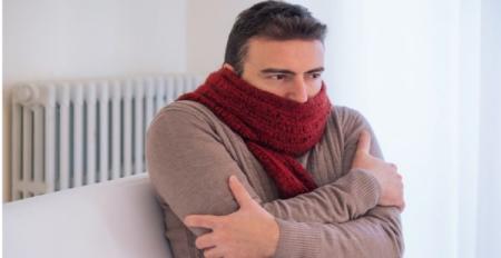 علت سردی بدن و احساس سرمای مداوم چیست؟ 14 علت سردی بدن و احساس سرمای مداوم چیست؟