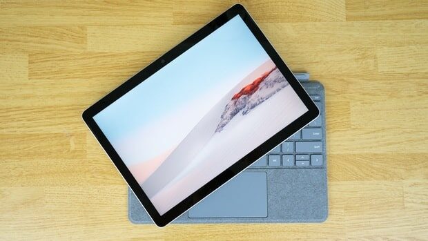 راهنمای خرید بهترین تبلت های گیمینگ 25 تصویر تبلت مایکروسافت Surface Go 2