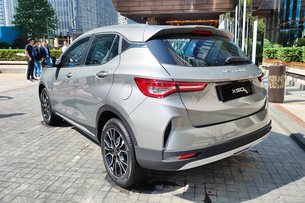 جتور X50 رونمایی شد، محصول تازه، اقتصادی و احتمالی بهمن موتور 4 سوئست DX5