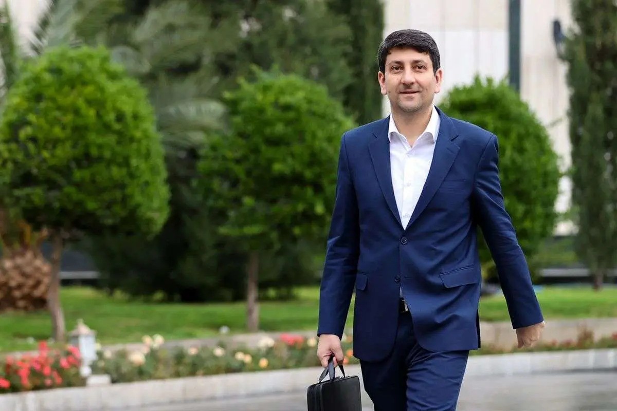 وزیر ارتباطات برای اراعه گزارشی درمورد ترقی امنیت شبکه در جنگ به مجلس میرود_تونل زمان 1 وزیر ارتباطات برای ارائه گزارشی درباره ارتقای امنیت شبکه در جنگ به مجلس میرود
