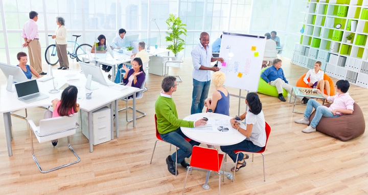 ارگونومی چیست و چه مزایایی دارد؟_تونل زمان 6 اتمسفر و چیدمان محیط کار بخشی از ارگونومی است